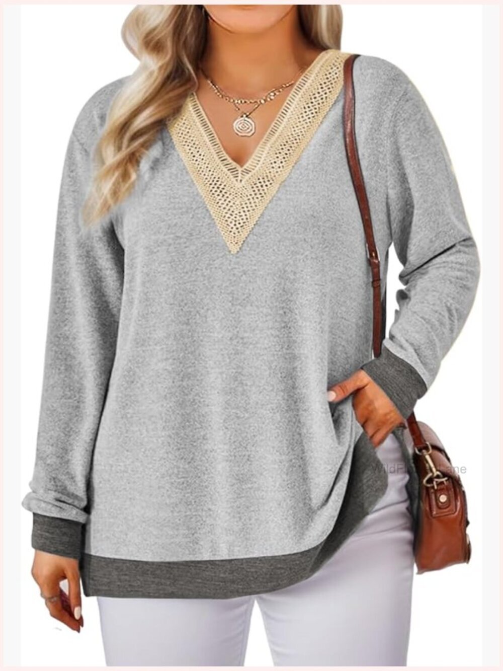 Plus Size Lace Trim V Neck Long Sleeve Tunic Sweatshirt Side Split Hem